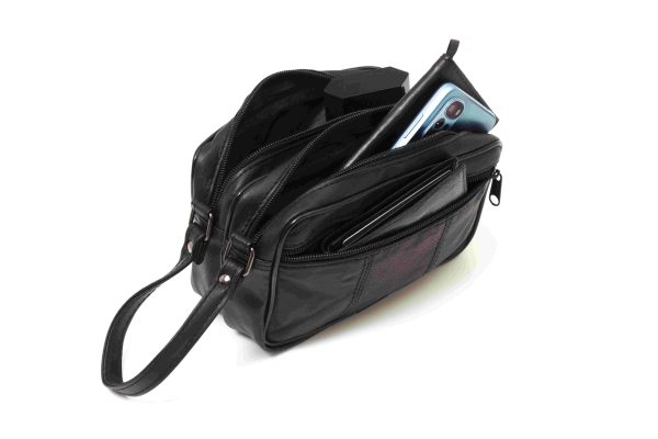 Neceser de cuero genuino con diseño artesanal